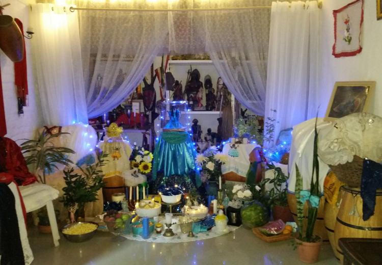 Las religiones todas tienen buenos fines de paz, esperanza, superación humana, energías para la vida. 